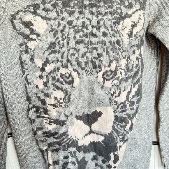 STELLA McCARTNEY x Gap Kids Snow Leopard Cashmere Tunic Sweater - Picture 2 of 9